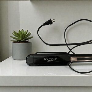 Boutique By Conair Vintage Flat Iron